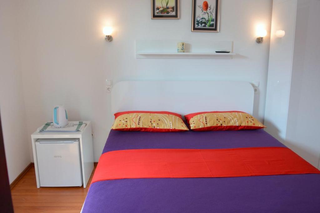 Apartmani Ana Juricev Vodice Exterior foto