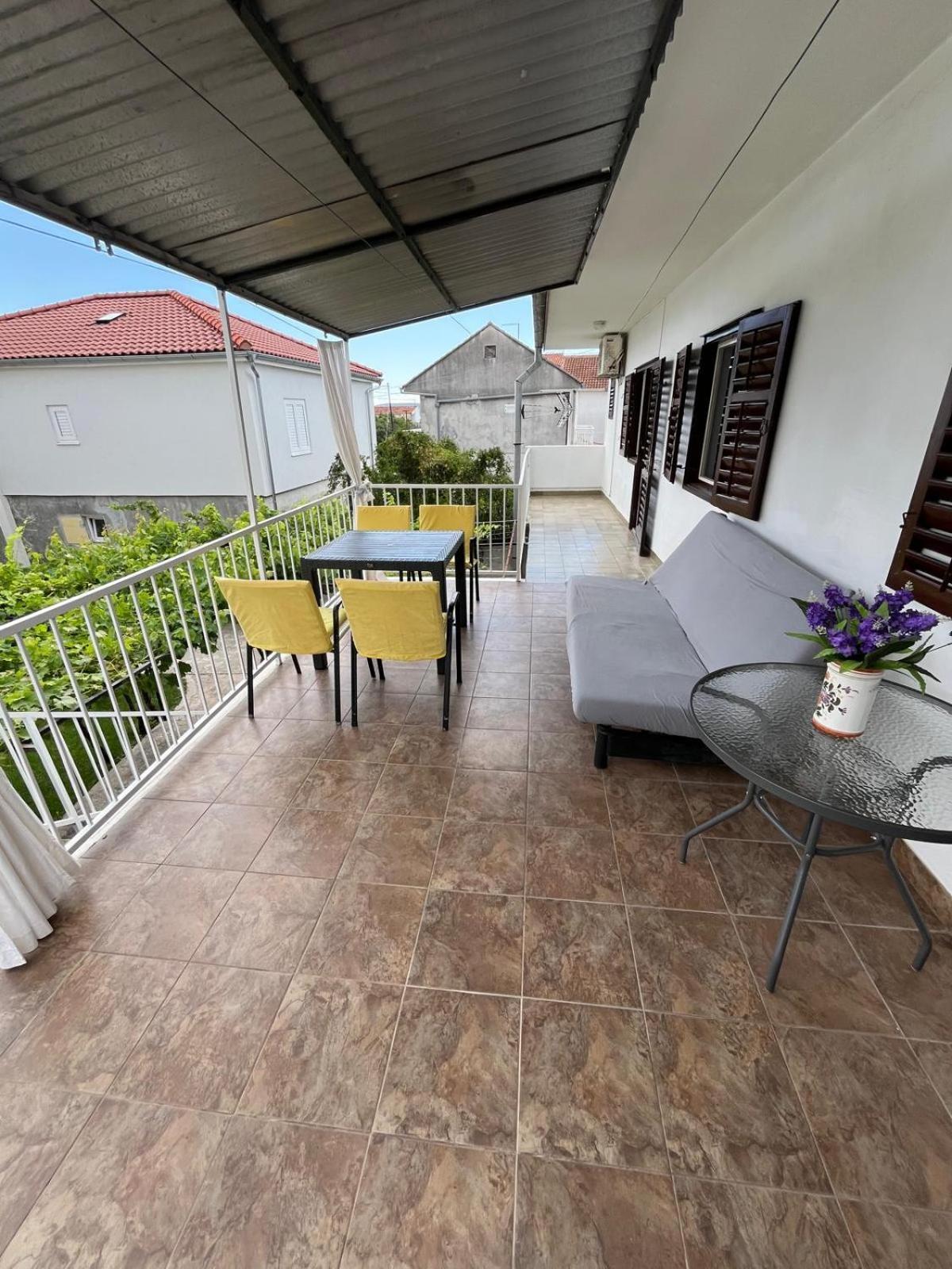 Apartmani Ana Juricev Vodice Exterior foto