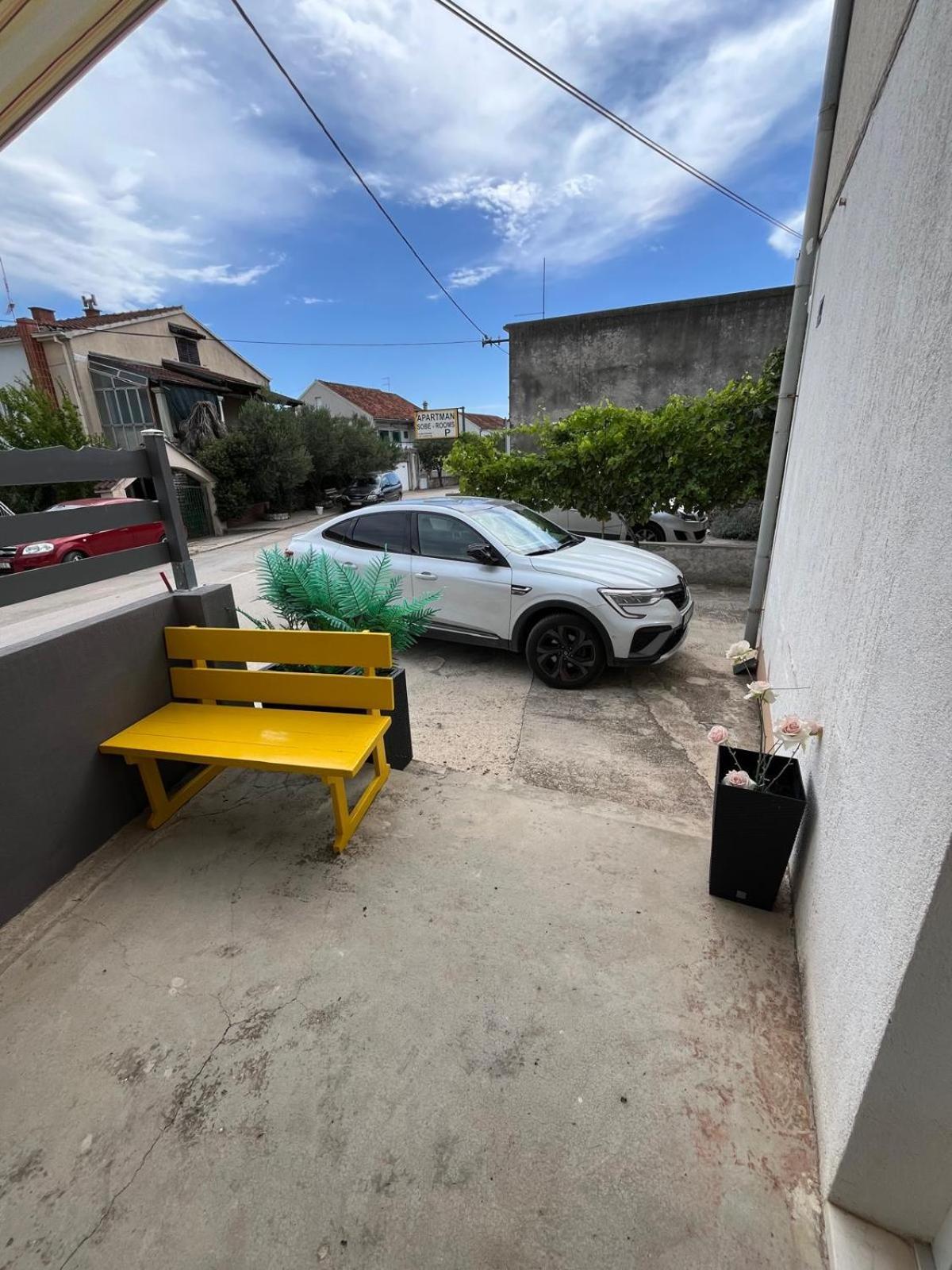 Apartmani Ana Juricev Vodice Exterior foto